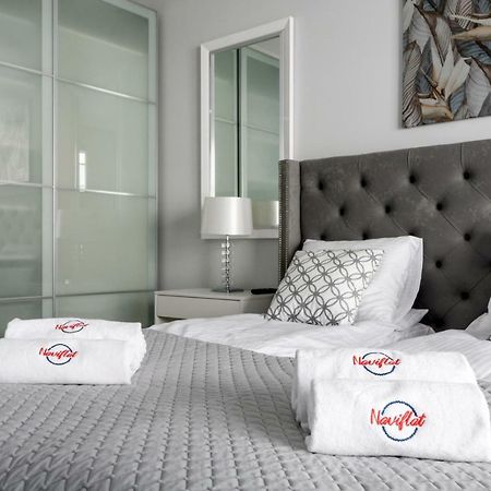 West Side Apartment Varsovia Exterior foto