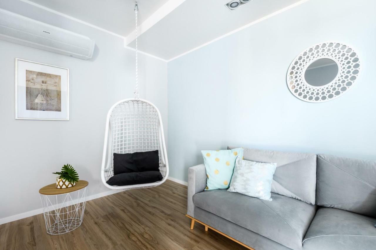 West Side Apartment Varsovia Exterior foto