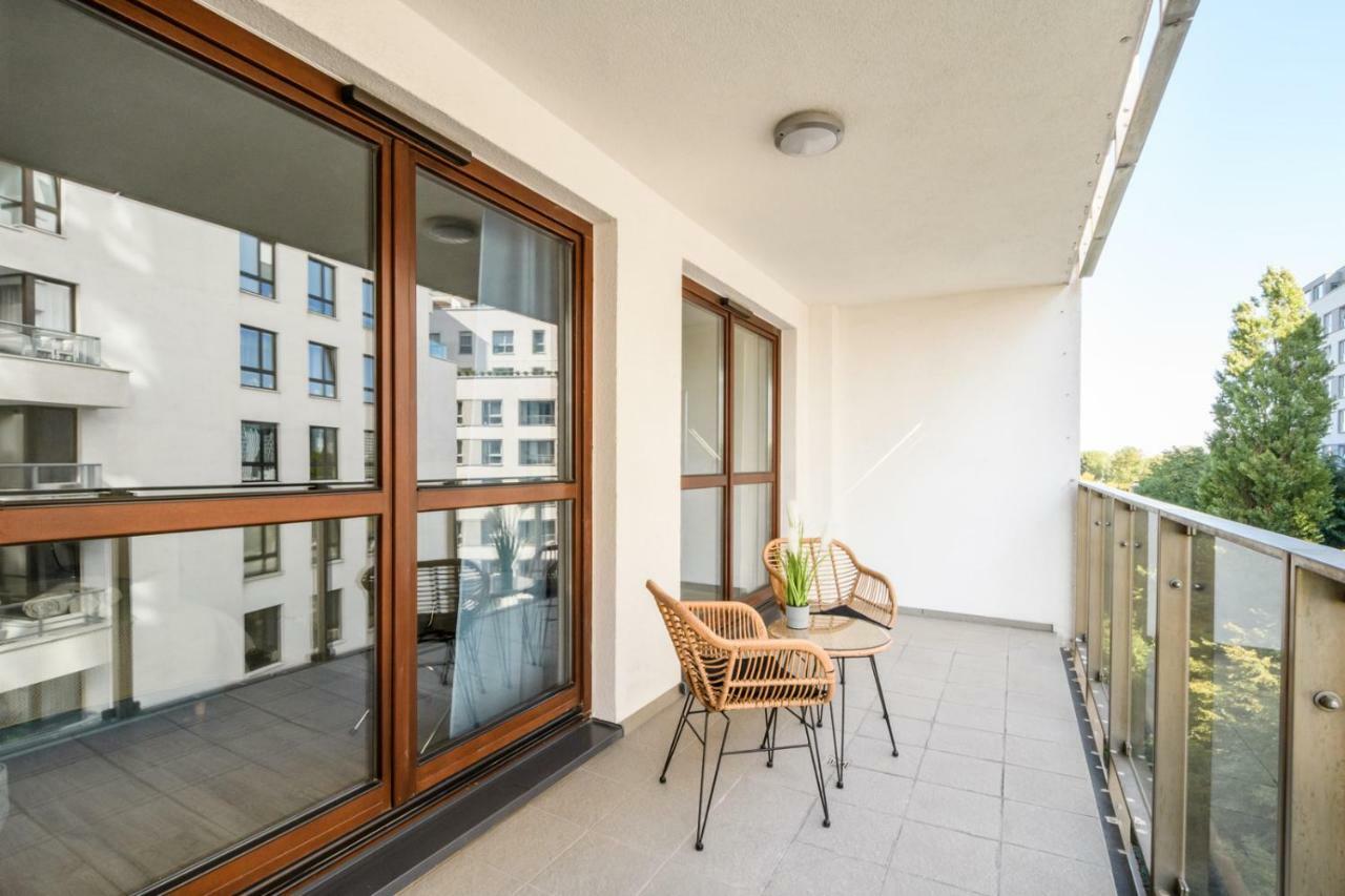 West Side Apartment Varsovia Exterior foto